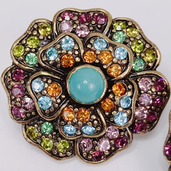 VTG Signed Heidi Daus Gold Tone Floral Clip On Earrings Glass Rhinestone Vibrant - Picture 4 of 9